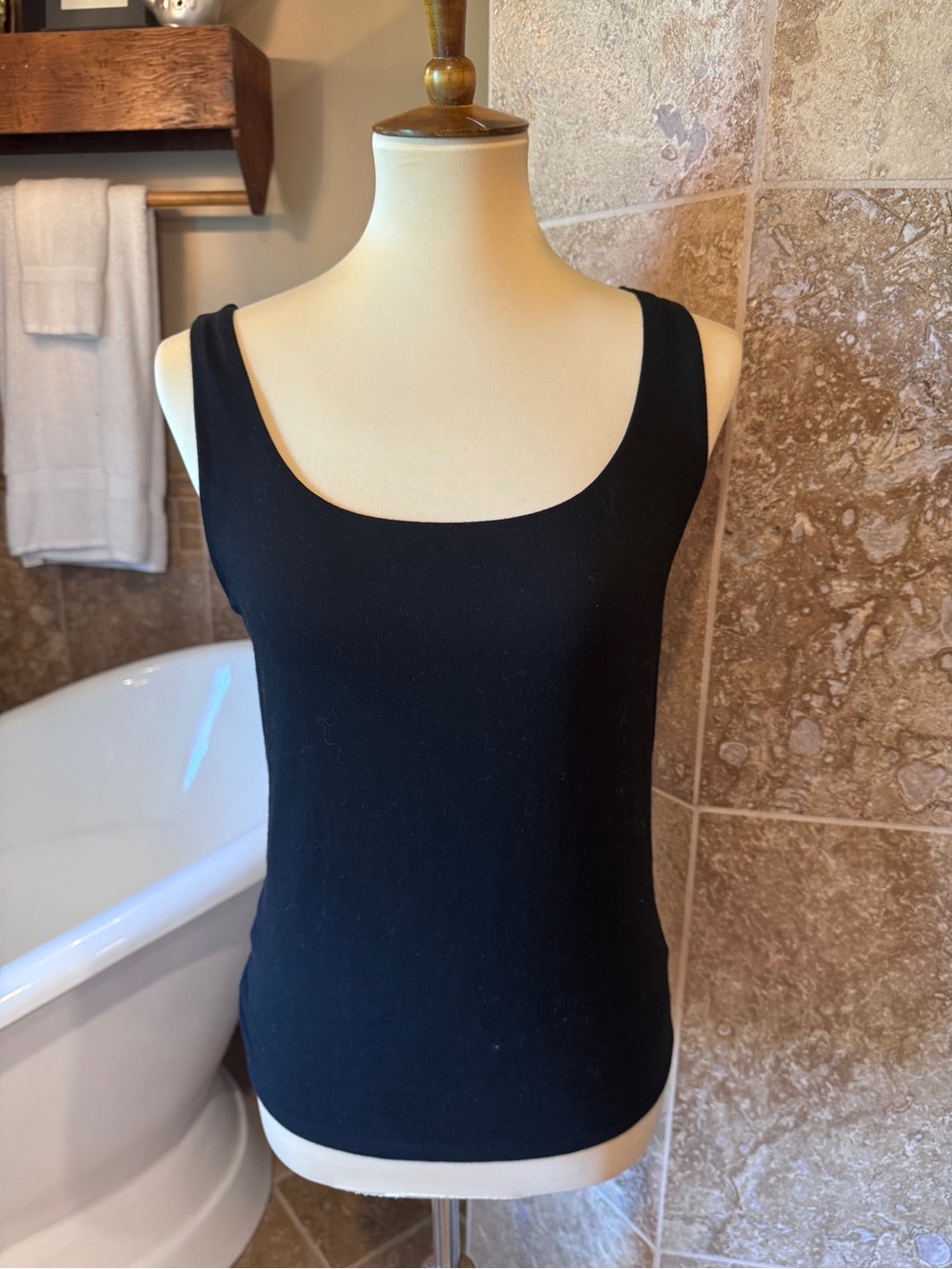 LOFT Black Scoop Neck Tank Top double lined and stretchy size large
